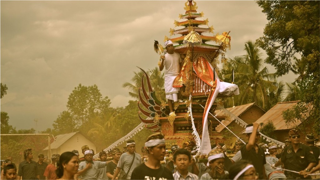 Makna Upacara Ngaben di Bali: Penyucian Jiwa ke Alam Abadi