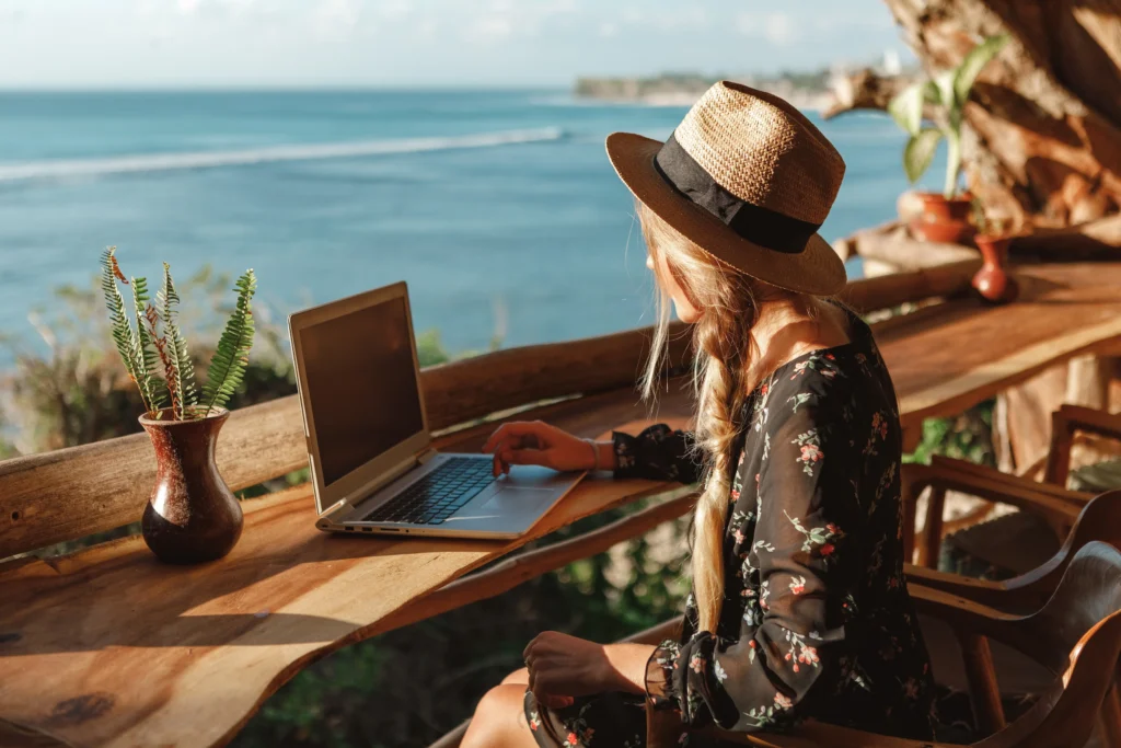 Gaya Hidup Digital Nomad dan Kebebasan Bekerja Fleksibel